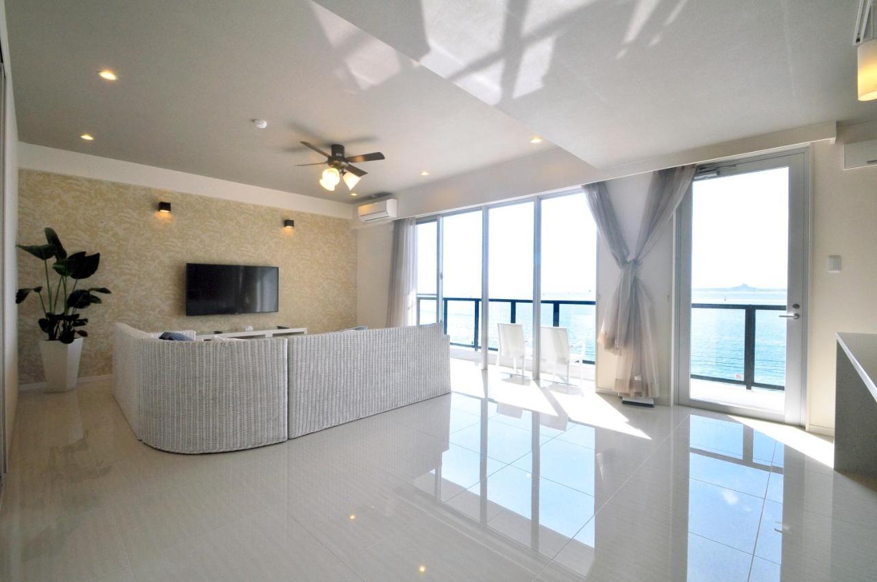 Costa Bella Condominium Resort Motobu Esterno foto