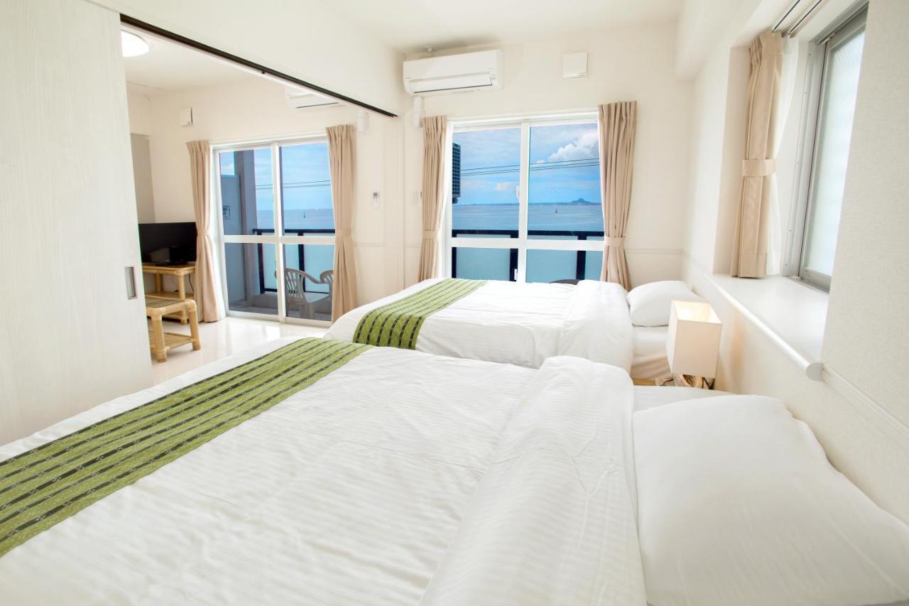 Costa Bella Condominium Resort Motobu Esterno foto