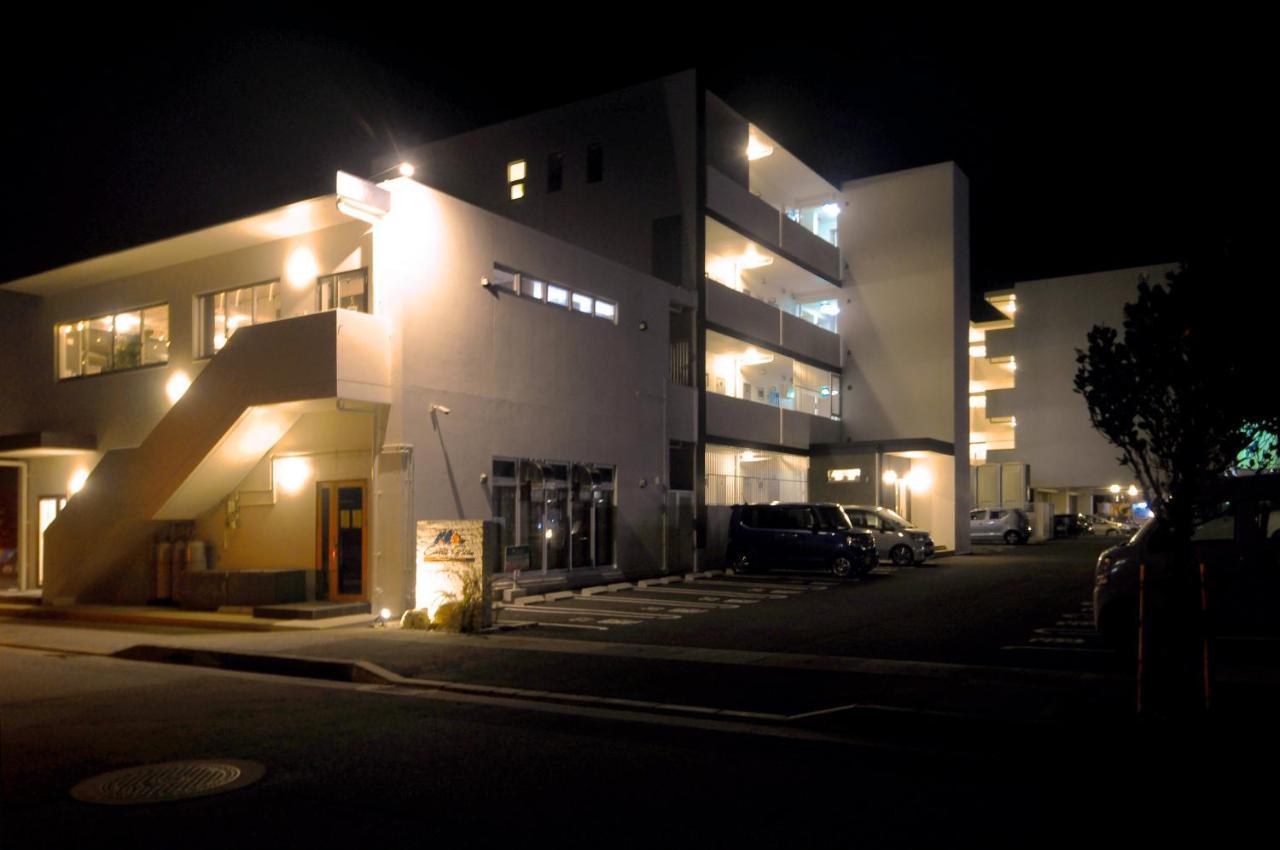 Costa Bella Condominium Resort Motobu Esterno foto